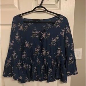 American Eagle shirt Size L
